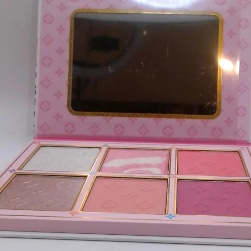 Grabella - Maquillja, 6 Color Eyeshadow Palette, BRAND NEW IN BOX‎